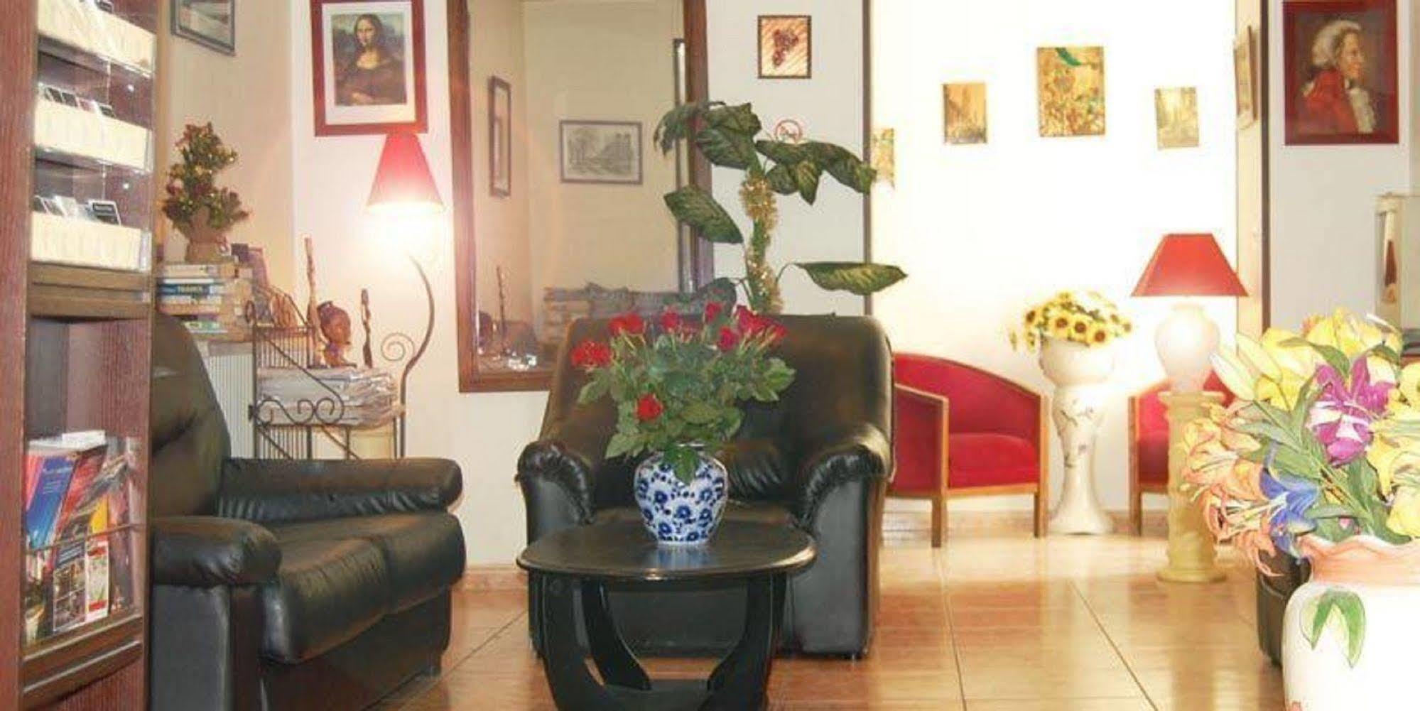 Hotel Belfort Párizs Kültér fotó